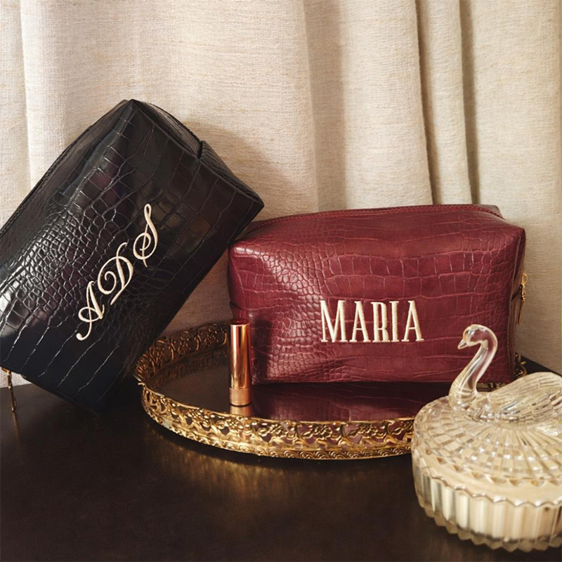 Travel Accessories Present - Tas Makeup Bordir Motif Buaya, Pouch