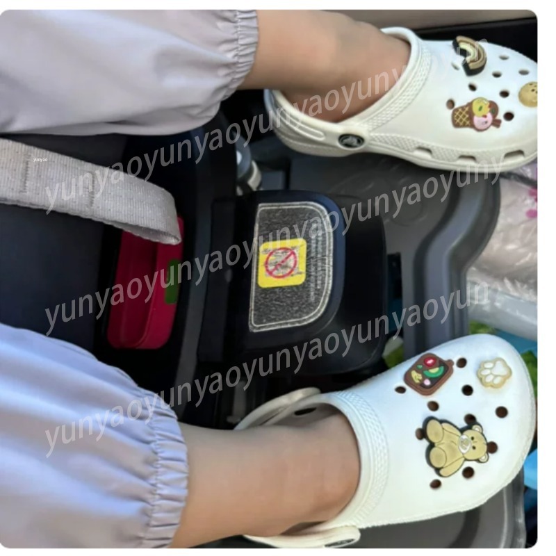 Pedal Sandaran Kaki Bayi Mobil - Travel Accessories For Car ulasan dan harga